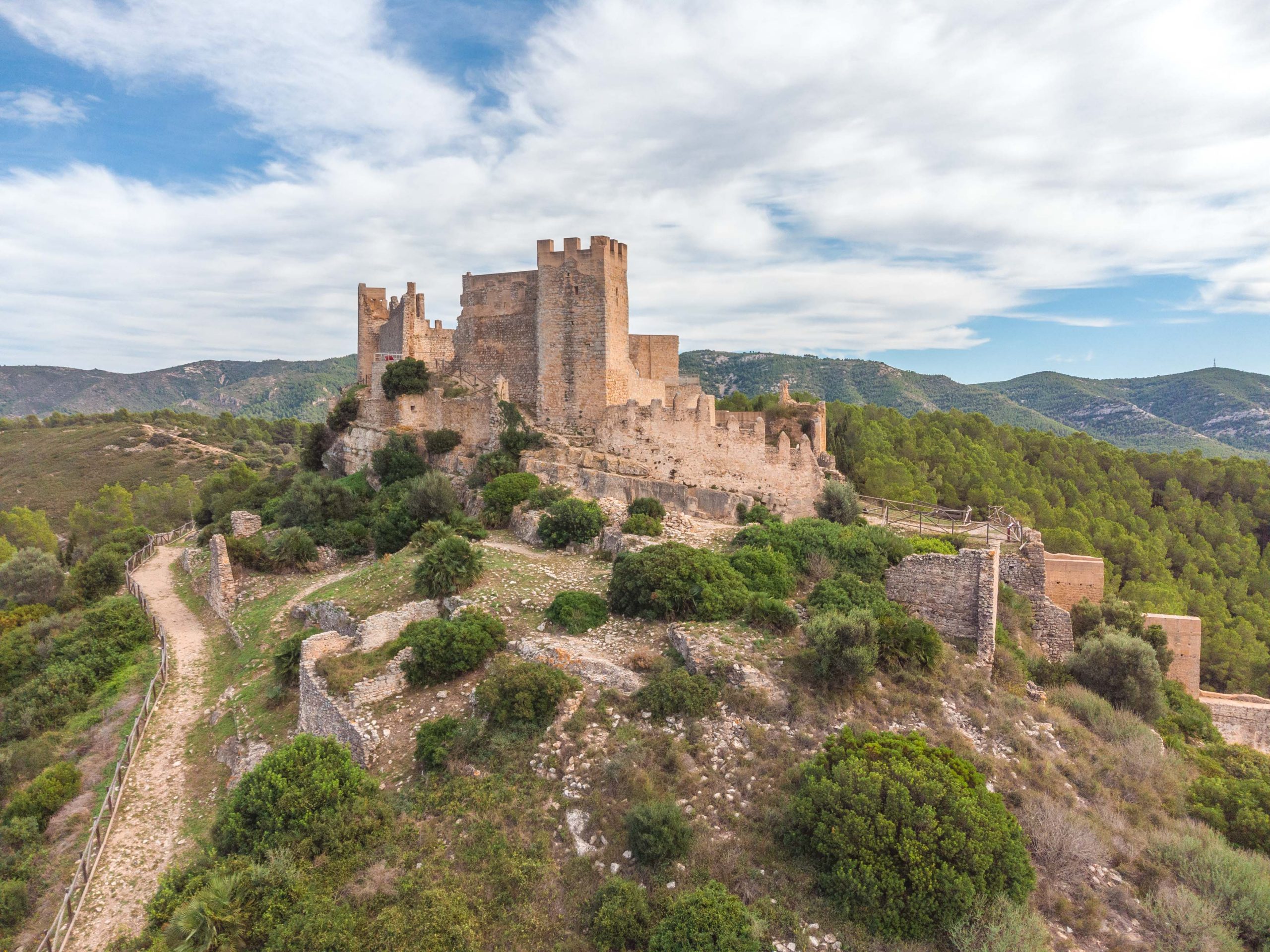 Lee más sobre el artículo El castillo de Xivert, una fortaleza en un Parque Natural